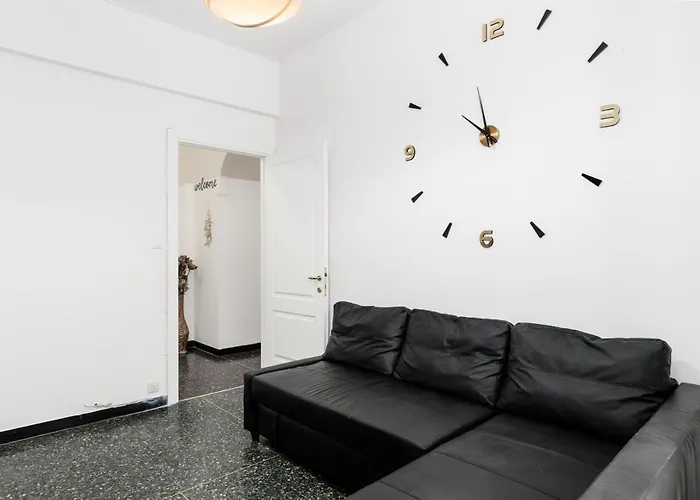 Daire Center 8'minutes! Free Wi-fi & Netflix 'simona's Retreat' By Tilo *