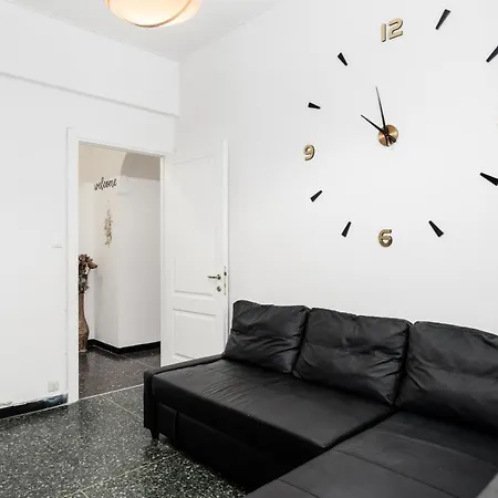Апартаменты Center 8'minutes! Free Wi-fi & Netflix 'simona's Retreat' By Tilo *